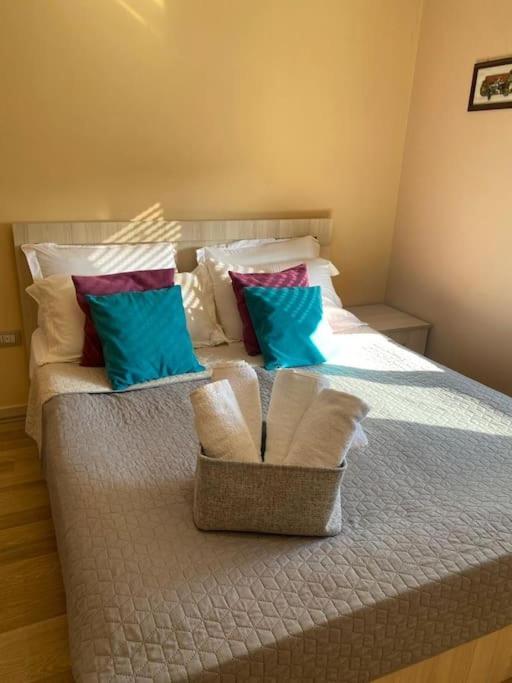 *Heart Of New Bazaar 1 Bed Apt* Apartamento Tirana Exterior foto